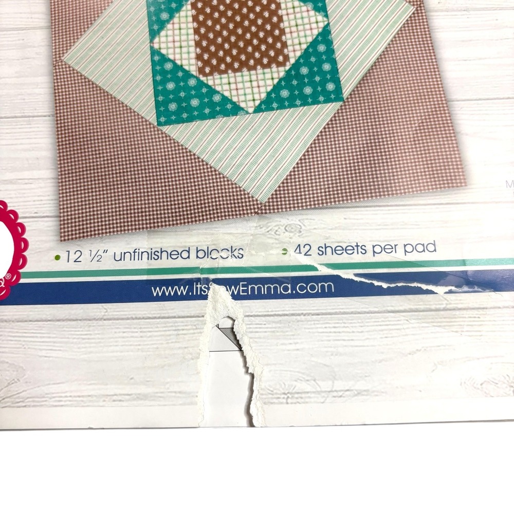 Lori Holt Economy Plus Quilt Block Foundation Paper 12in 42 Sheets ISE-761 - Picture 5 of 5